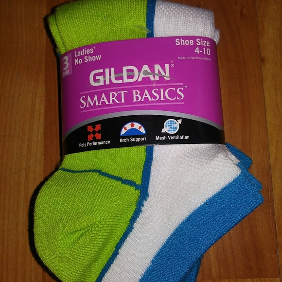 Gildan Accessories - 3 pairs of Gildan no show socks Gildan Accessories - 3 pairs of Gildan no show socks